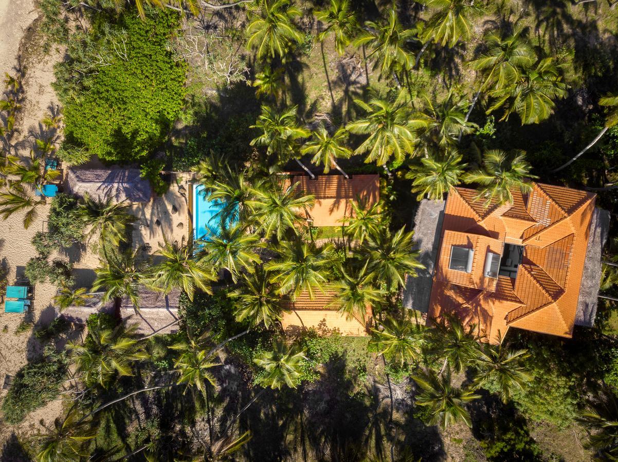 Seven Turtles Hotel Тангале Екстериор снимка
